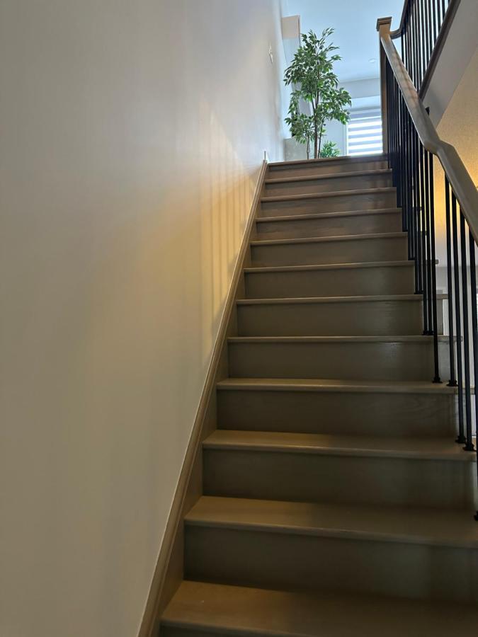 Modern Townhouse, Vaughan, Ontario, Canada Ngoại thất bức ảnh